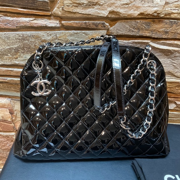 CHANEL Handbags - Chanel Large Just Mademoiselle Bowling Bag